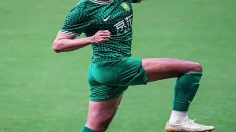 斯图加特焕新征途：四战告捷，能否突破心理魔障再创辉煌？